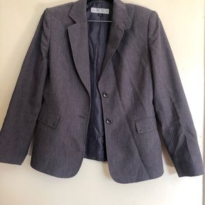 Tahari Women’s blazer.